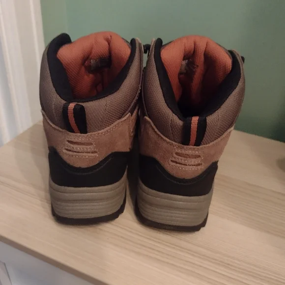 NWOB Croft & Barrow Men's Hiking Boots - Picture 5 of 9